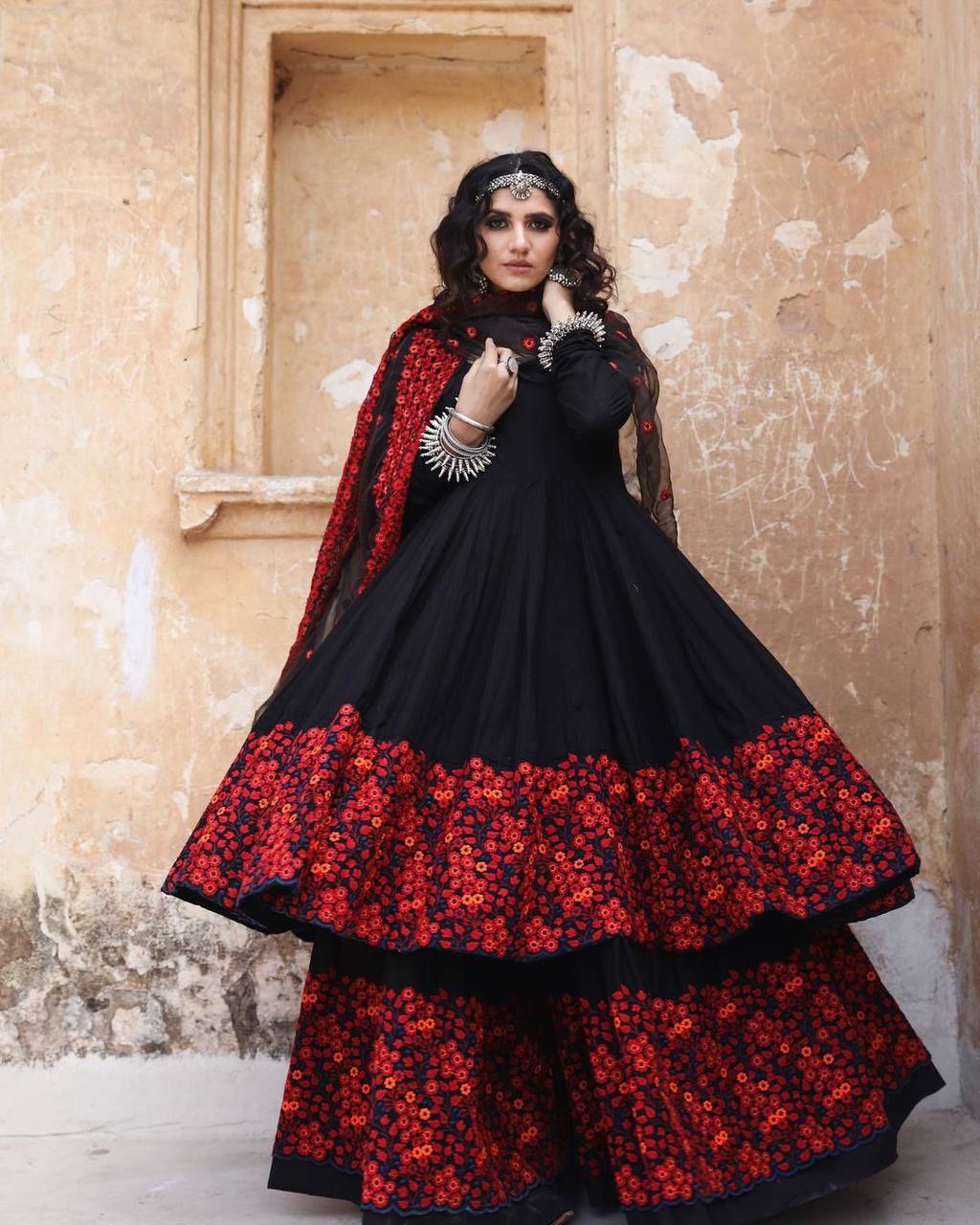 Black Salwar Suit In Fox Georgette With Embroidery Work