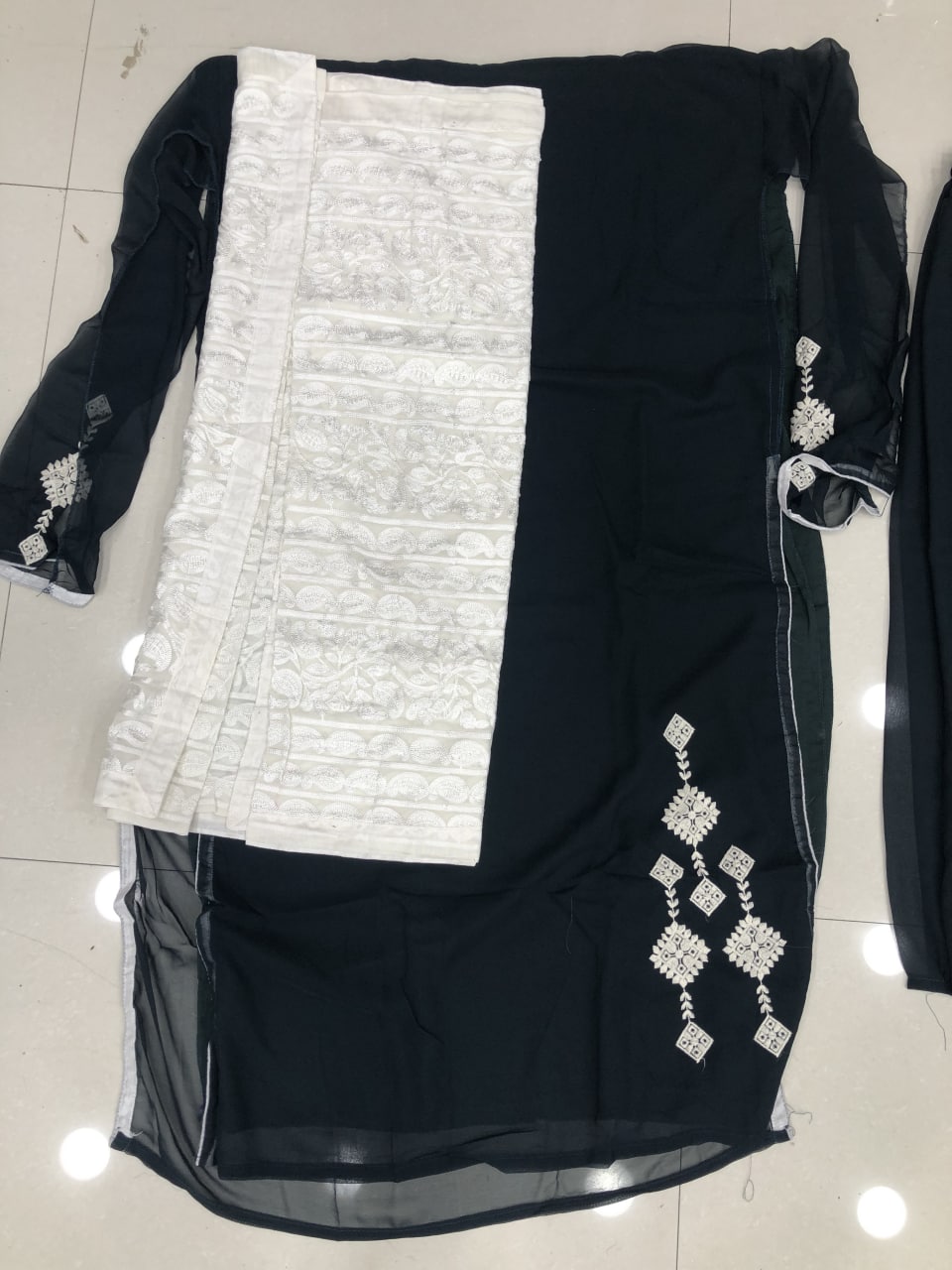 Black Salwar Suit In Georgette Silk With Thread Embroidery Work