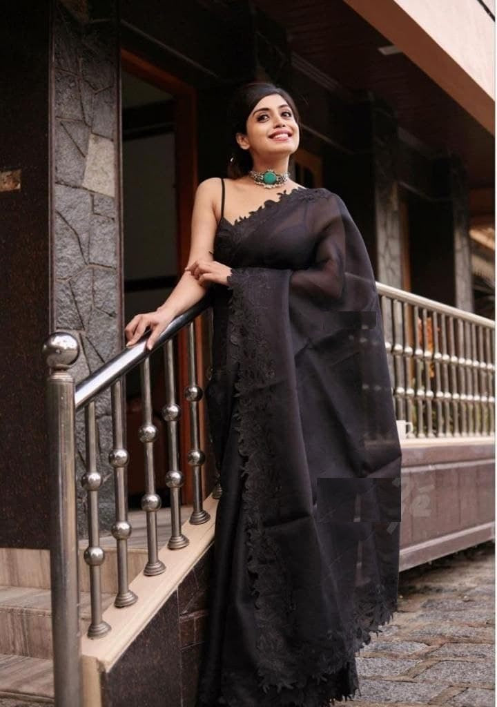 Black Saree In Organza Silk With Thread Embroidery Work