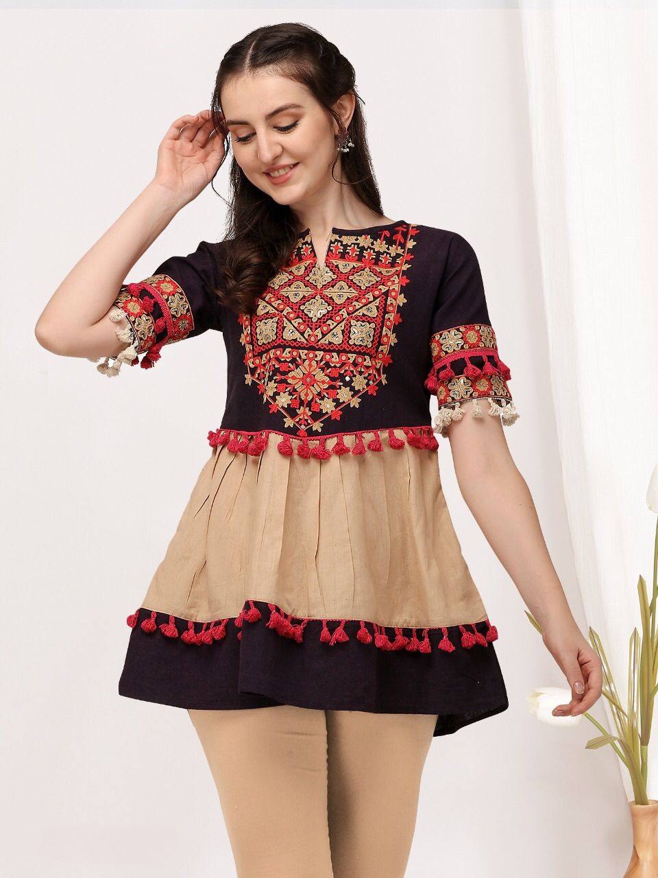 Black,Yellow Kurti In Slub Cotton With Embroidery Work