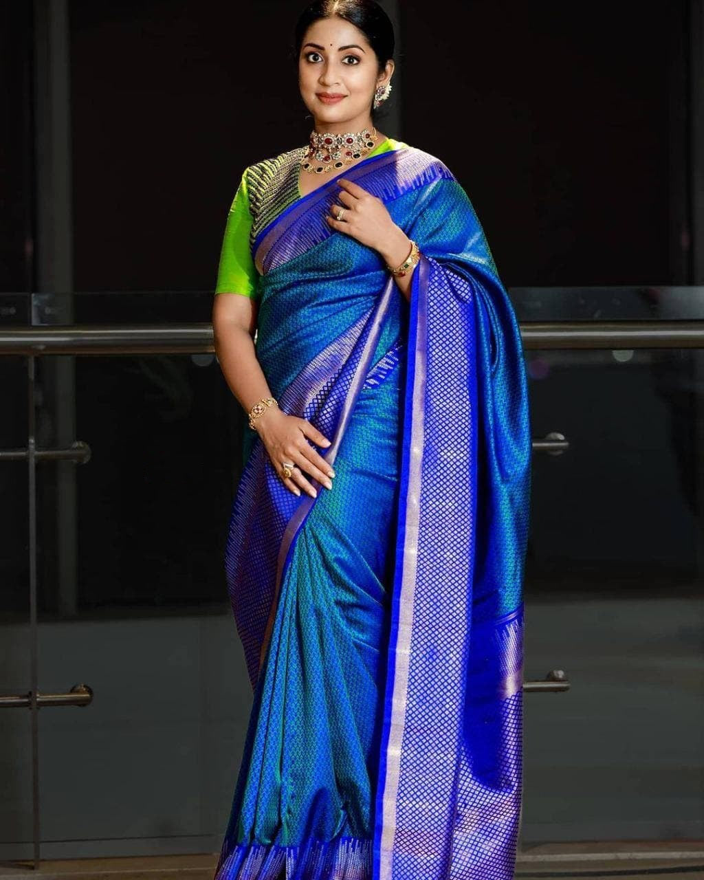 Blue Lichi Silk Banarasi Saree With Blouse