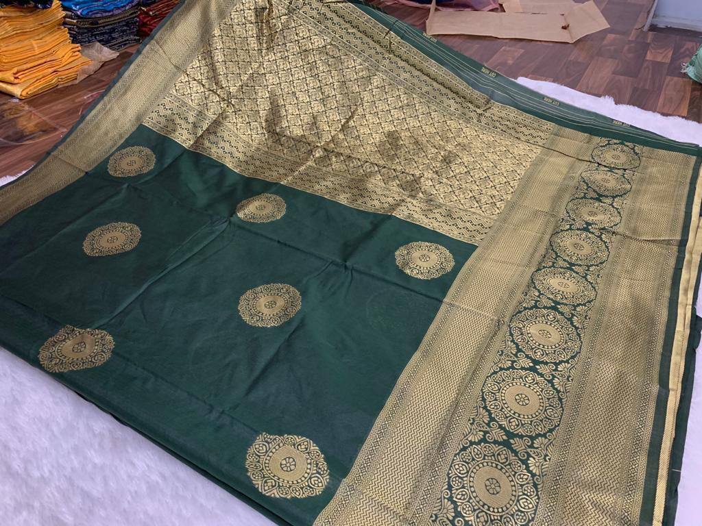 Bottle Green Kanjivaram Silk Wedding Wear Saree With Blouse
