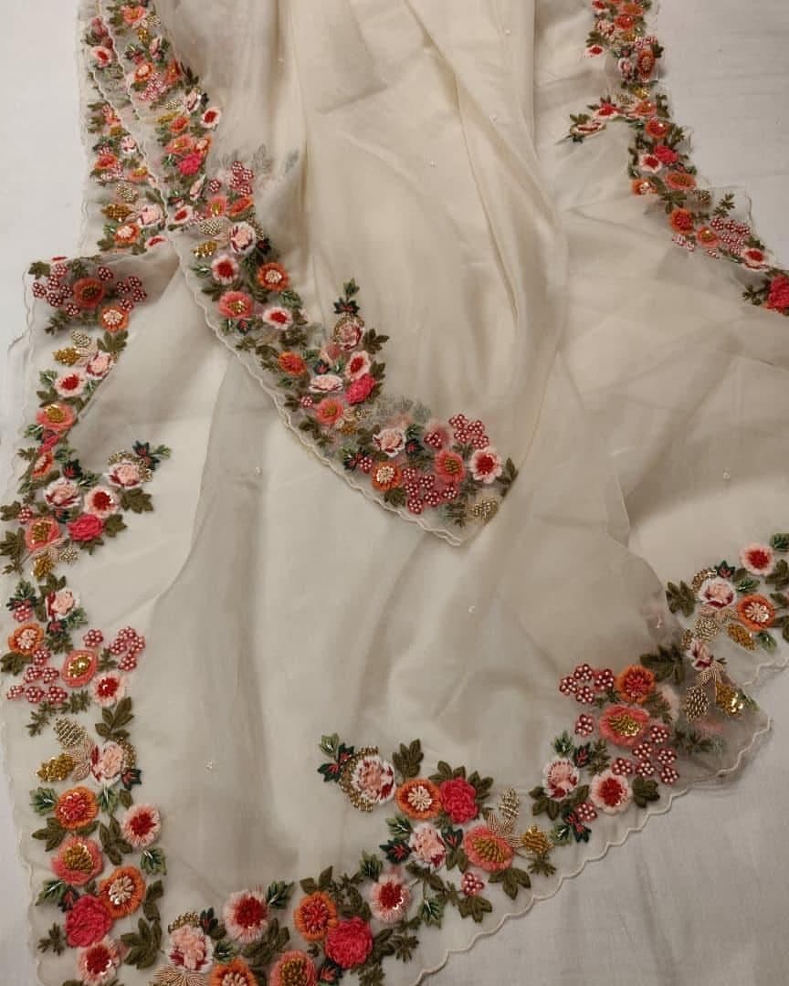 Cream Saree In Organza Silk With Sequence Embroidery Work