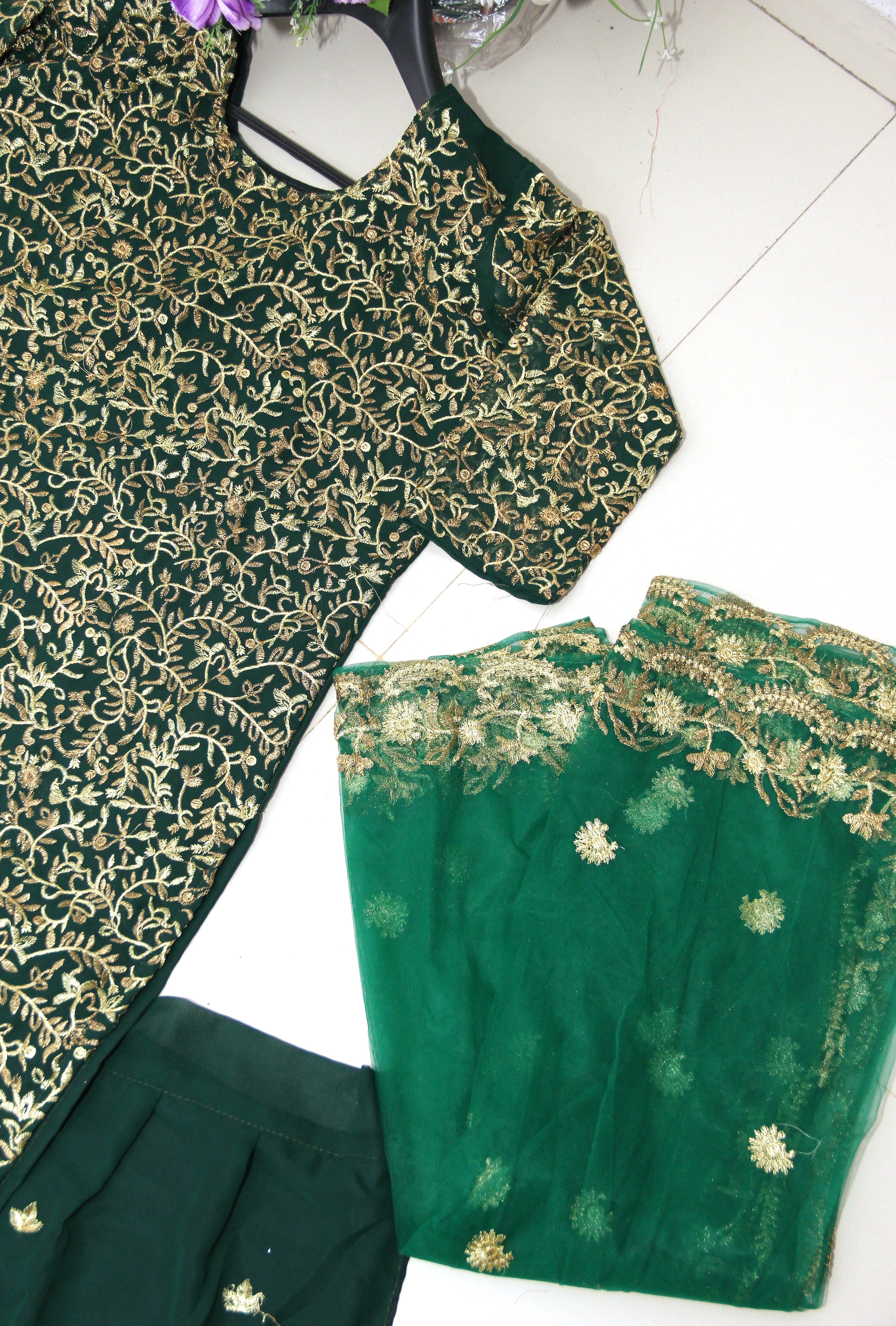Dark Green Lehenga Choli In Georgette Silk With Thread Work