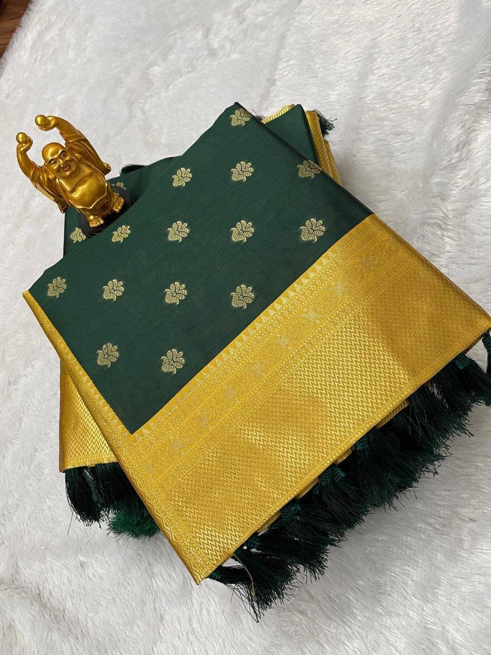 Dark Green Lichi Silk Banarasi Saree With Blouse