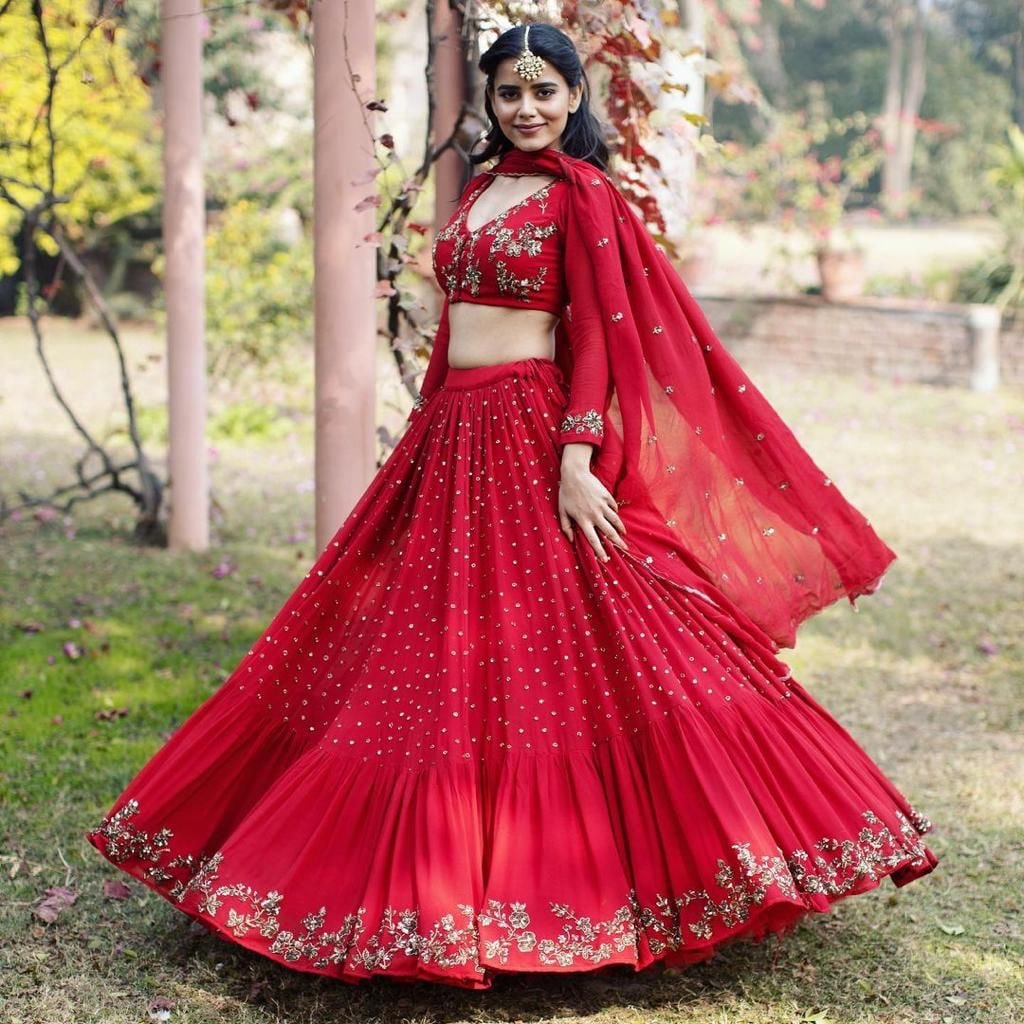 Gajri Lehenga Choli In Fox Blooming Georgette With Sequence Work