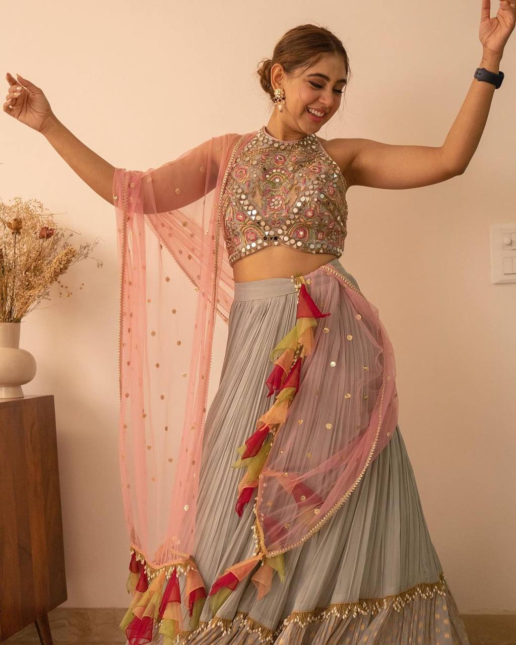 Gray Lehenga Choli In Georgette Silk With Zari Work