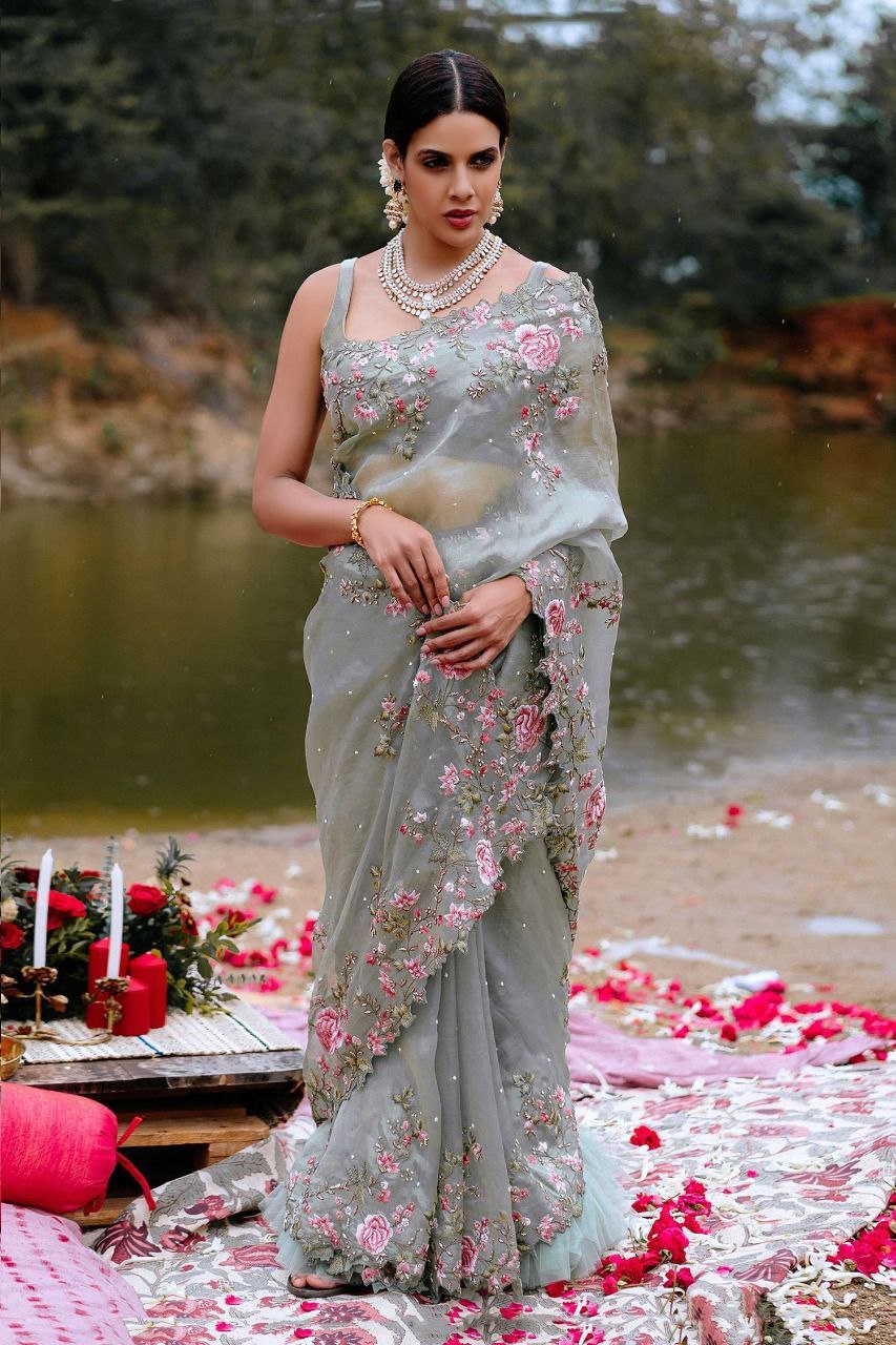 Gray Saree In Organza Silk With Embroidery Work