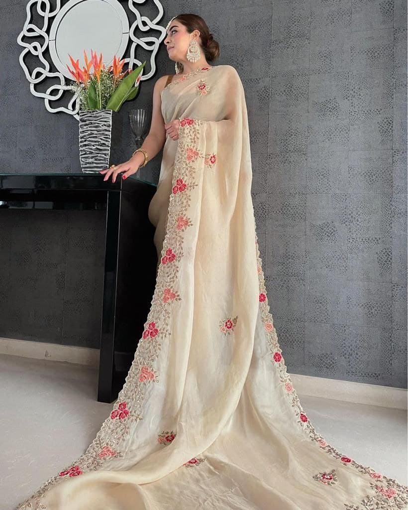 Light Yellow Saree In Georgette Silk With Embroidery Cut Work