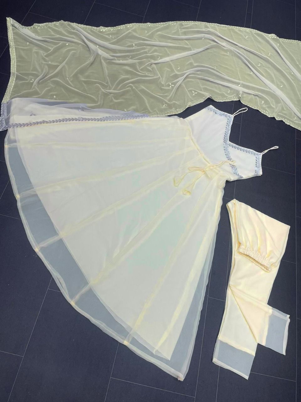 Light Yellow Anarkali Suit In Georgette Silk With Thread Work