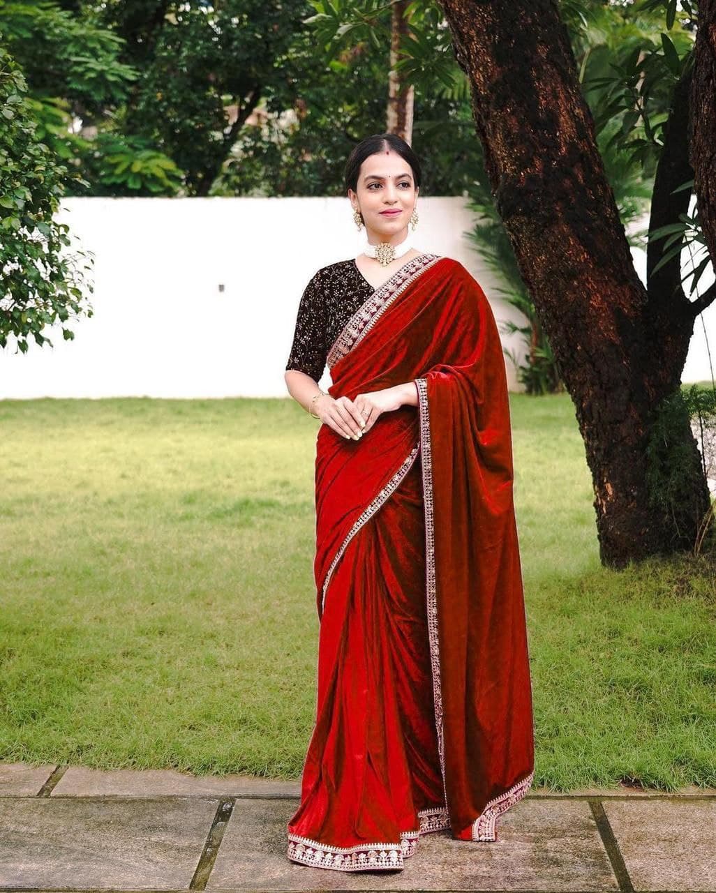 Maroon Saree In 9000 Velvet With Sequence Dori Embroidery Work