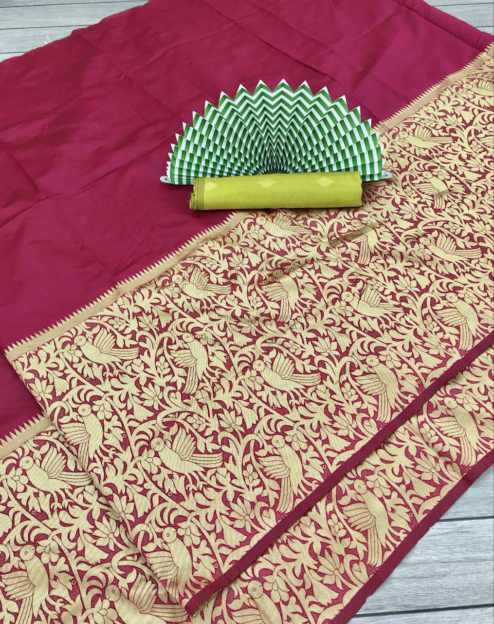 Maroon Lichi Silk Banarasi Saree With Blouse