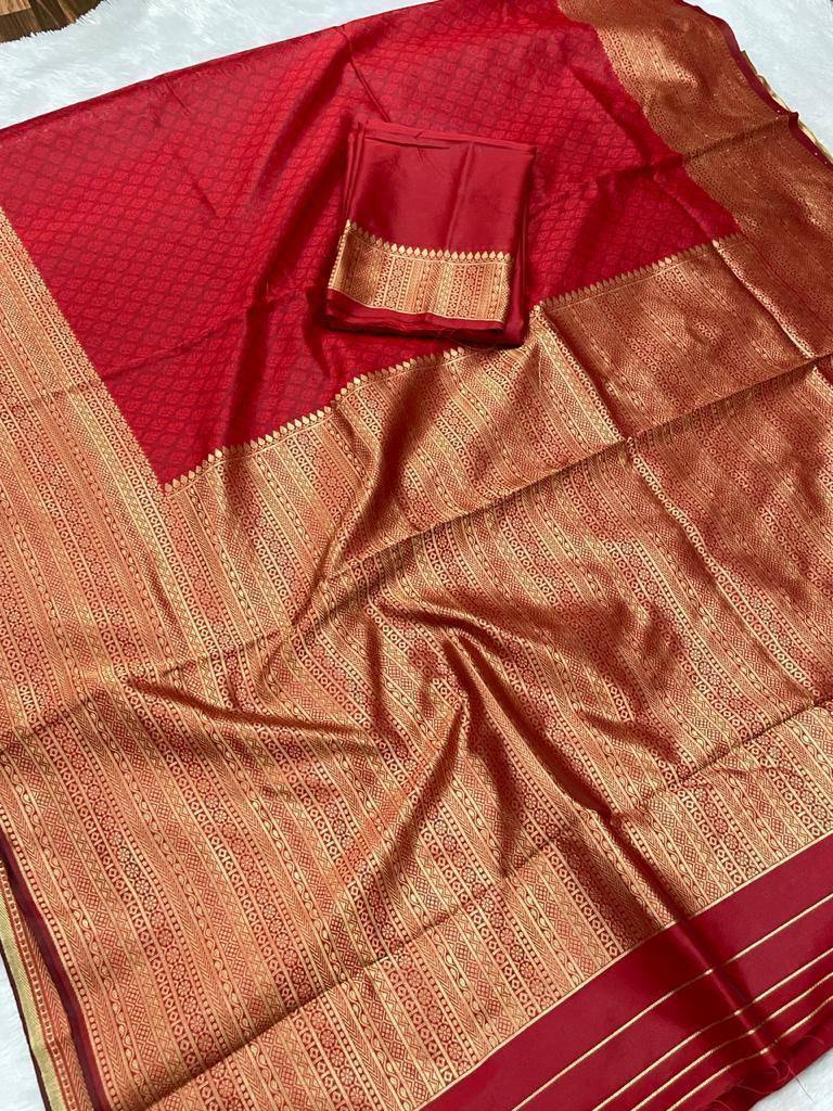 Maroon Lichi Silk Banarasi Saree With Blouse