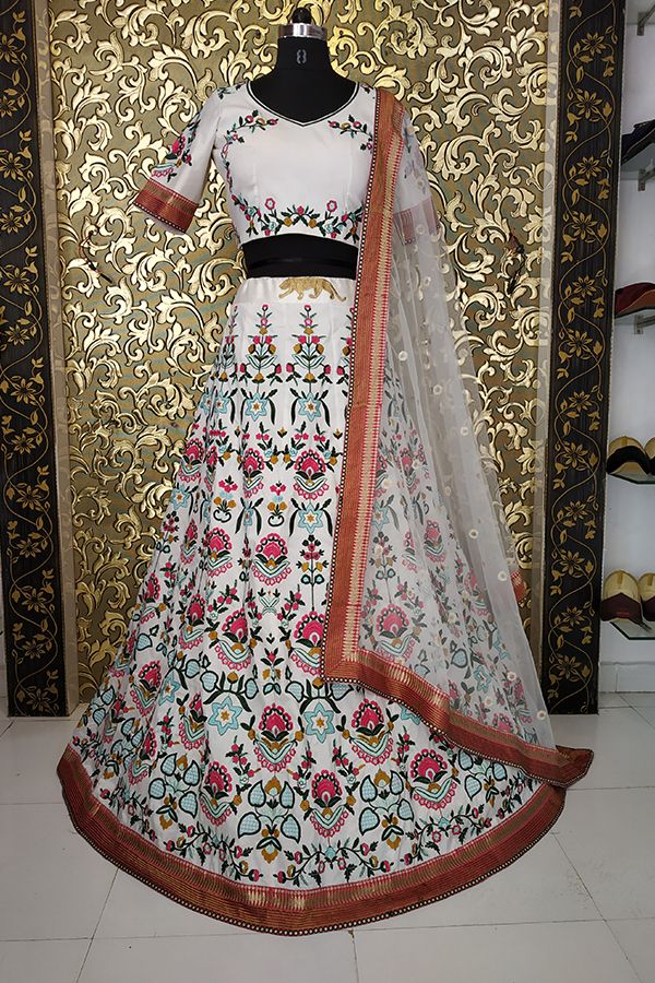 Off White Lehenga Choli In Taffeta Silk With Thread Work