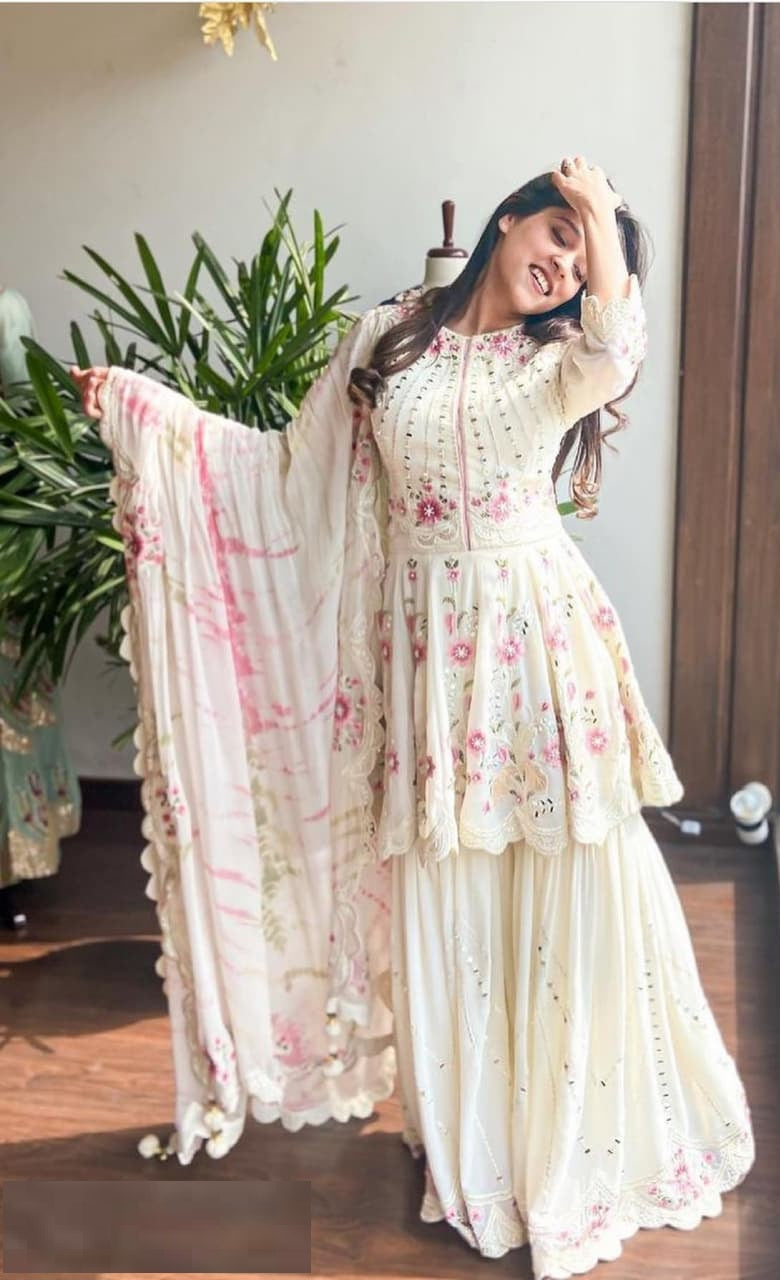Off White Salwar Suit In 60 GM Georgette With Fancy Thread Work