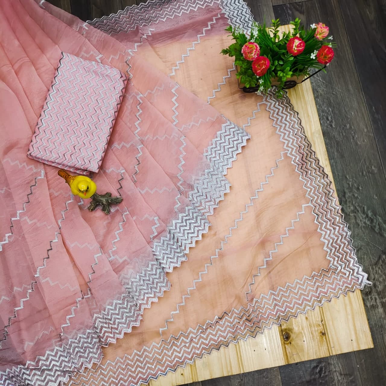 Pink Saree In Organza Silk With Embroidery Work