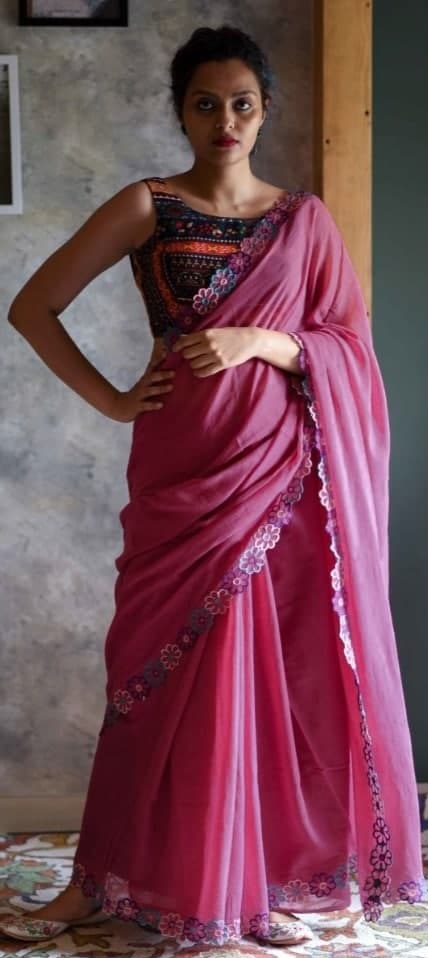 Purple Saree In Dull Silk With Thread Work