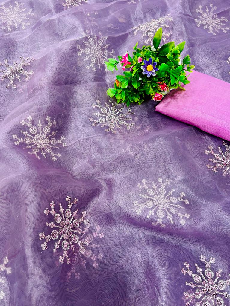 Purple Saree In Organza Silk With Embroidery Work