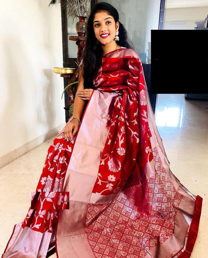 Red Lichi Silk Banarasi Saree With Blouse