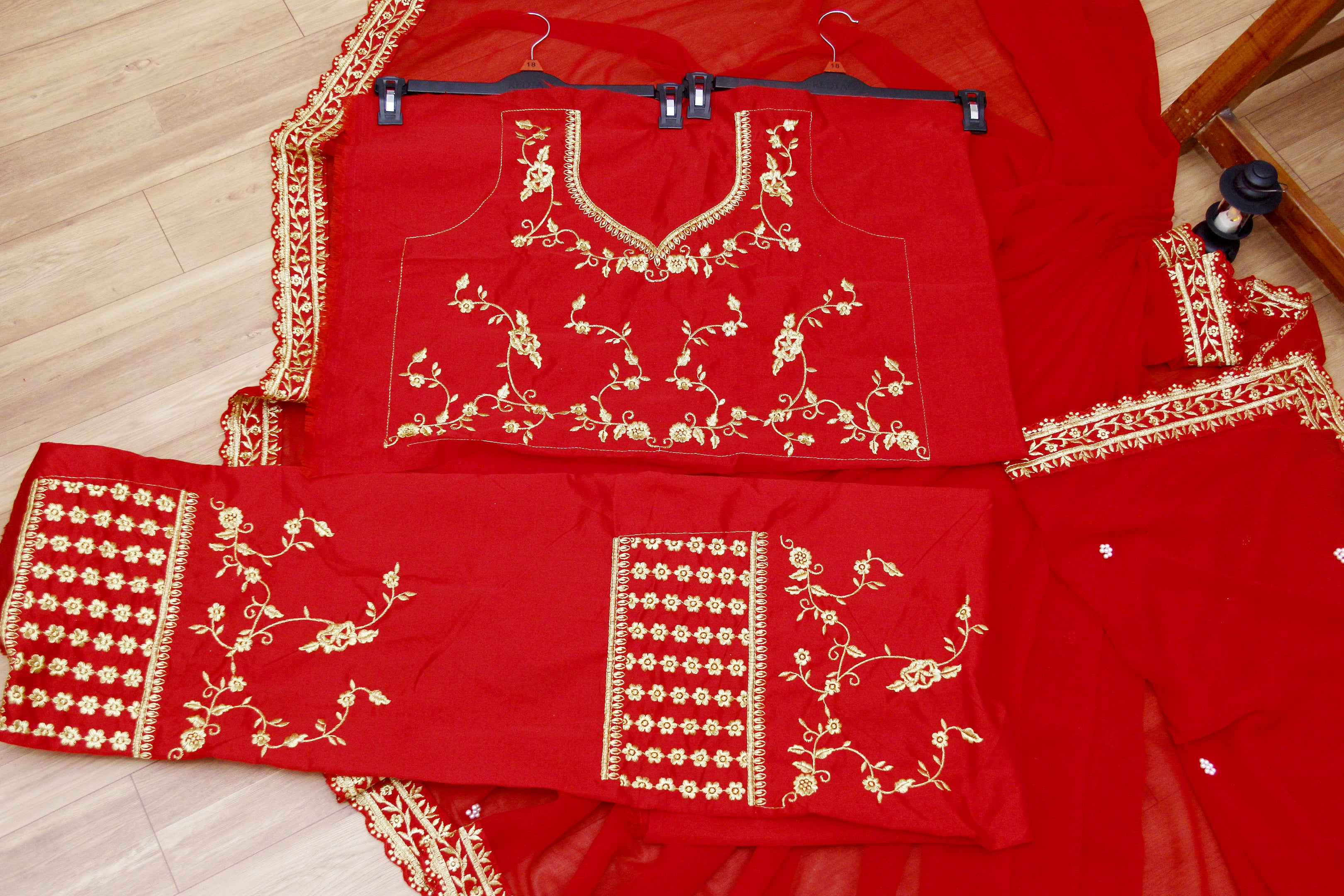 Red Saree In Georgette Bember With Fancy Thread Work