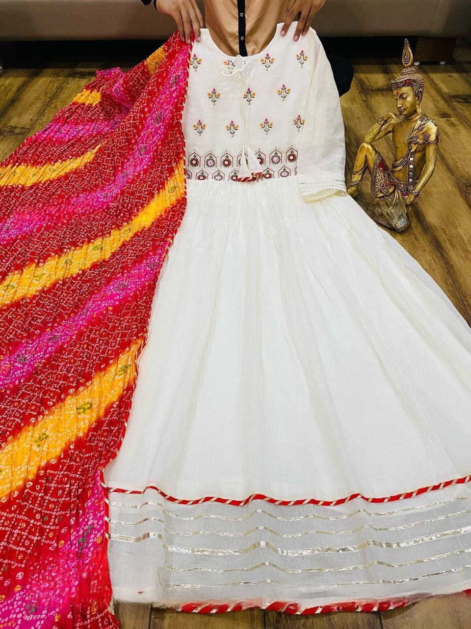 White Anarkali Suit In Chanderi Silk With Sequence Work