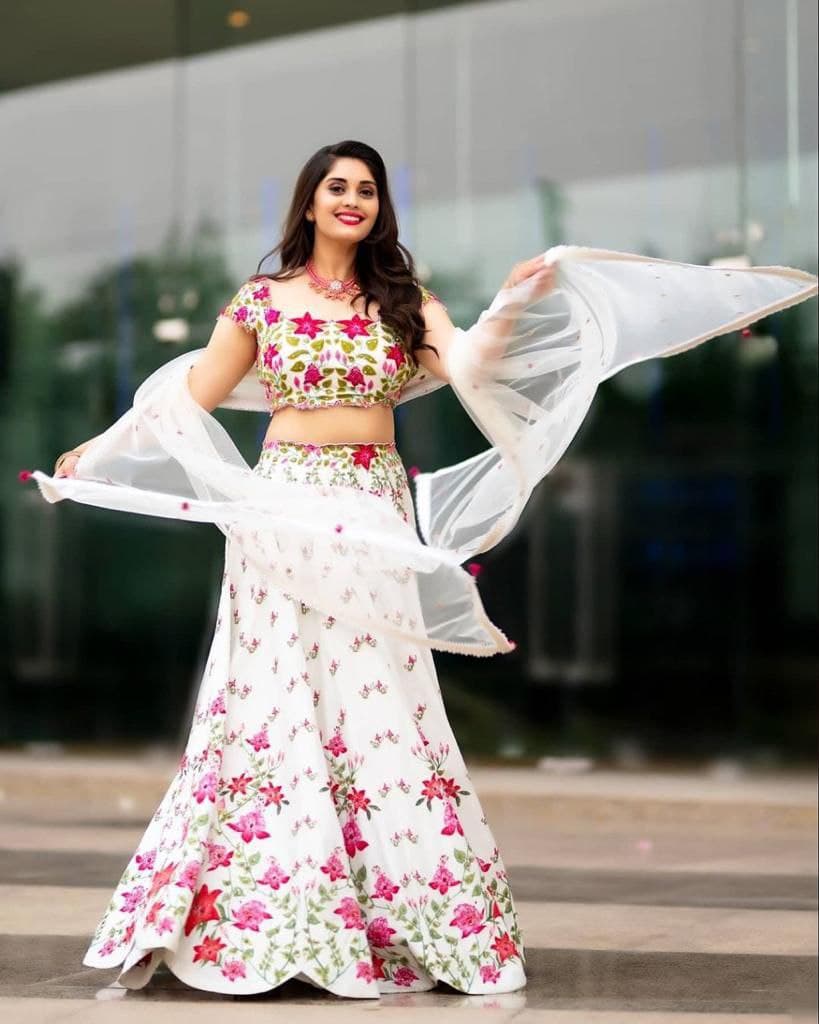 White Lehenga Choli In Taffeta Silk With Chain Stitch Work