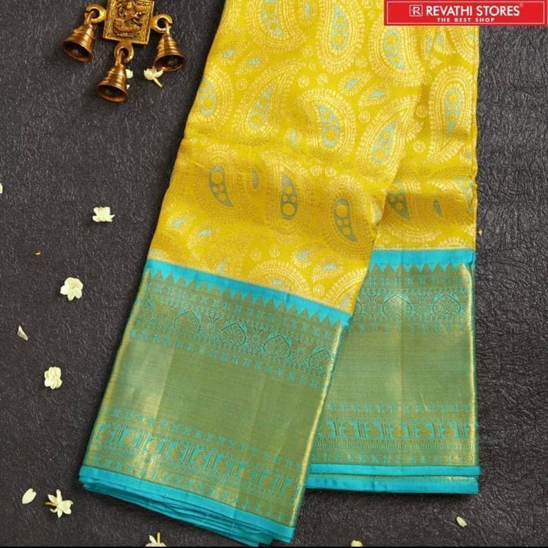 Yellow Lichi Silk Banarasi Saree With Blouse