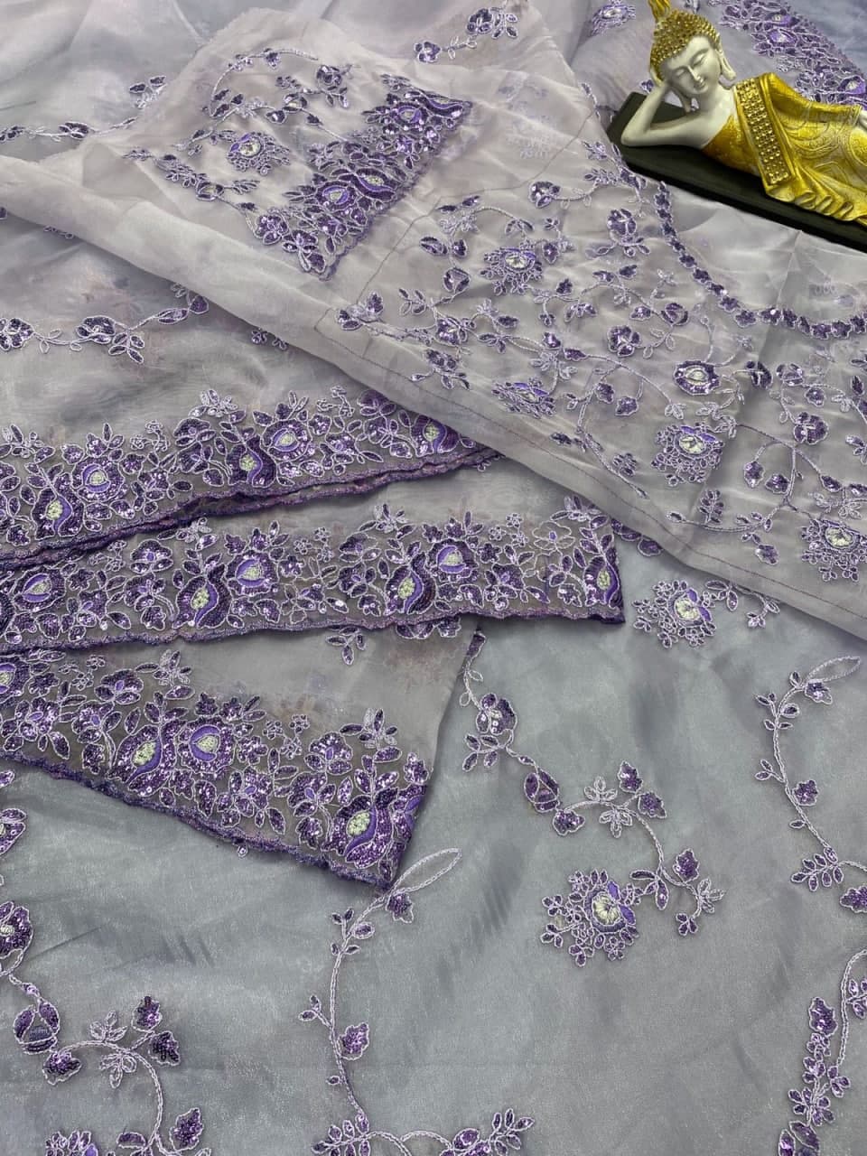 Purple Saree In Organza Silk With Sequence Work