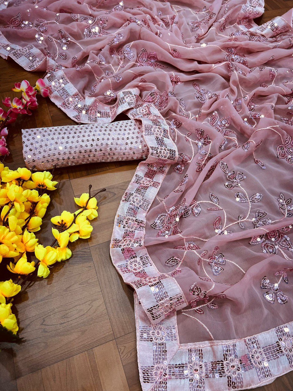 Pink Saree In Georgette Silk With Sequence Work