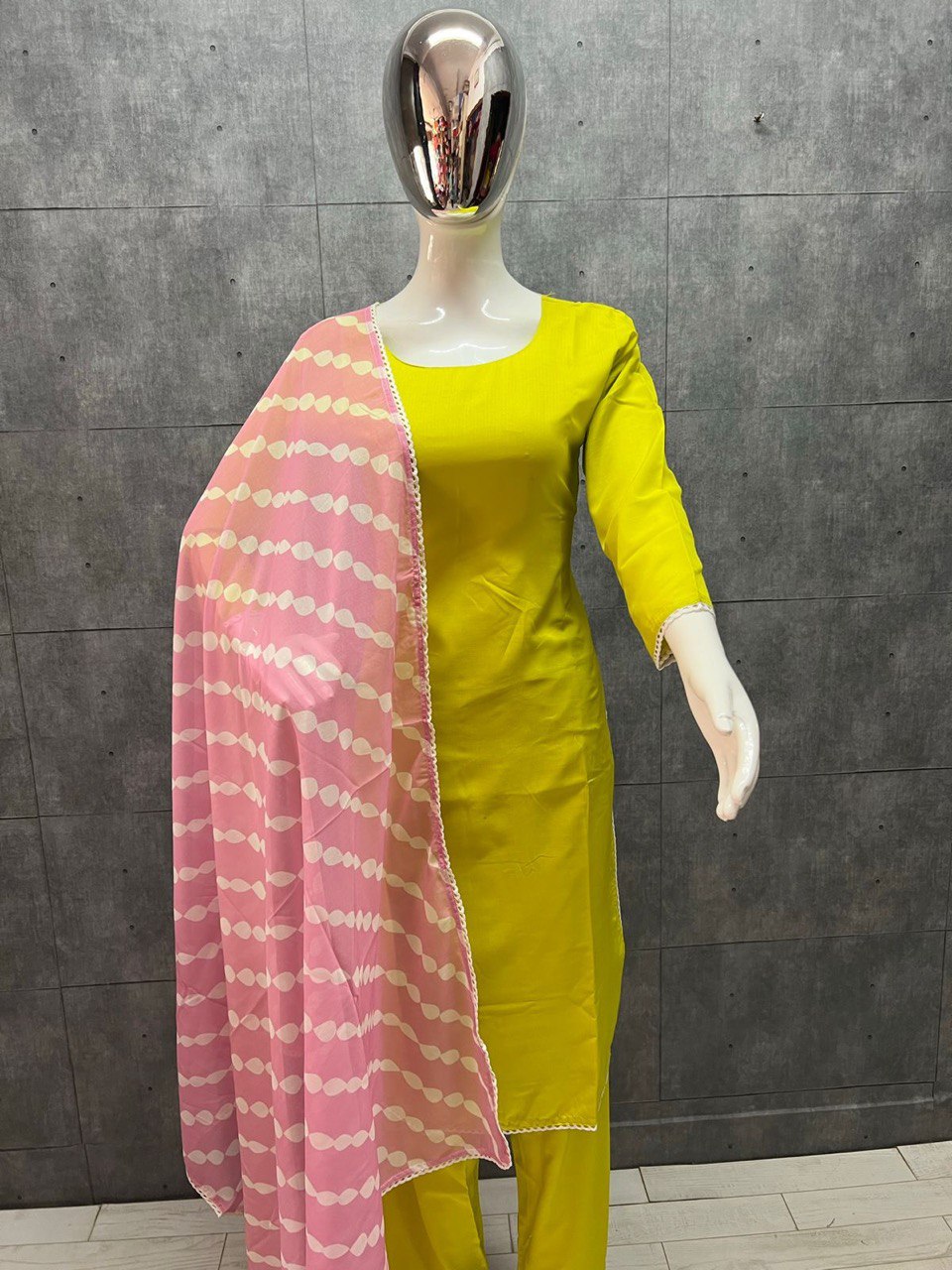 Neon Green Salwar Suit In Maska Cotton Silk With Plain