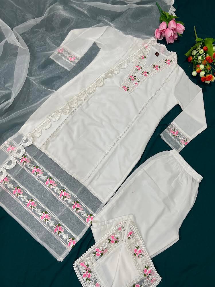 White Salwar Suit In Maska Cotton Silk With Embroidery Work