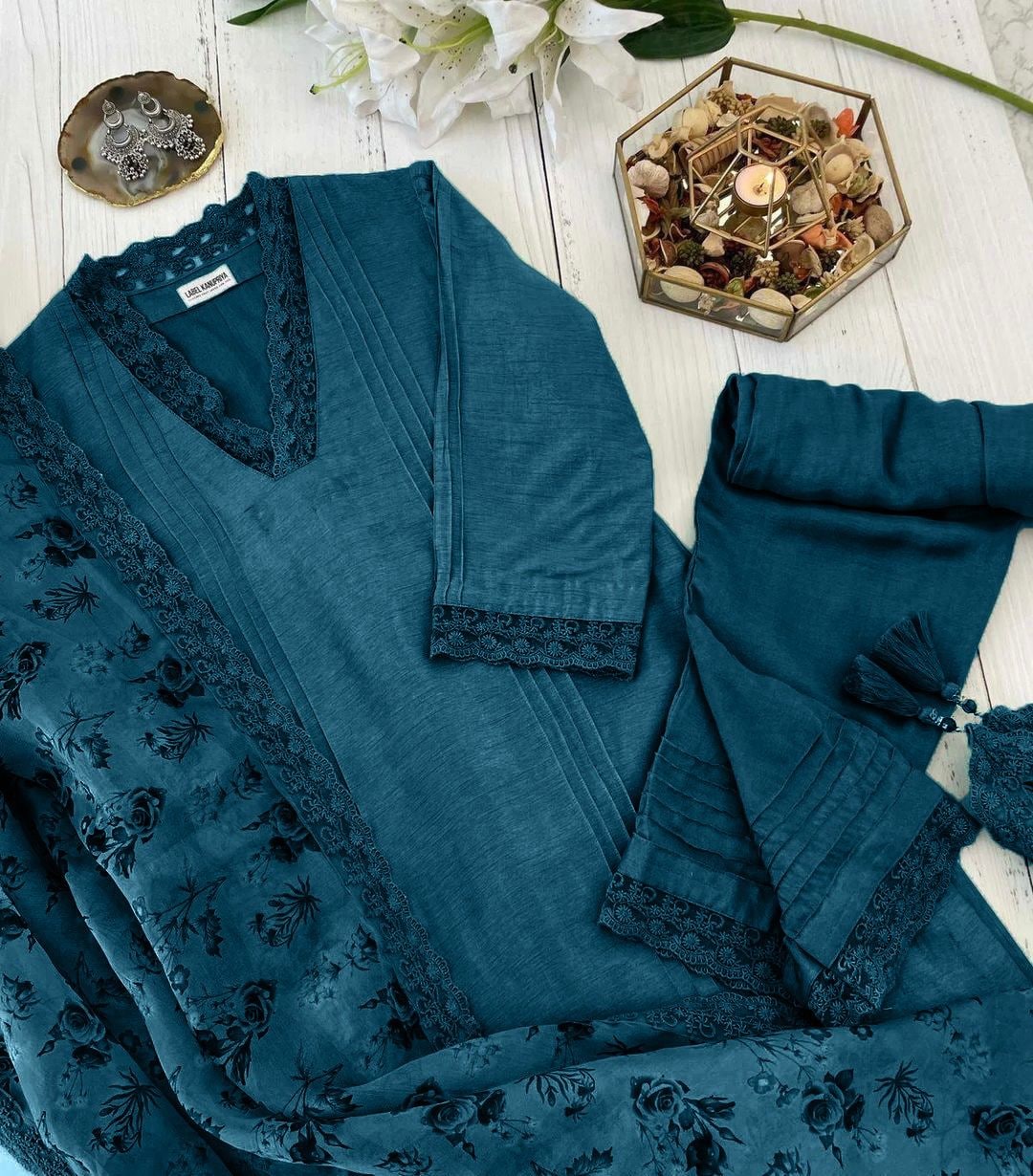 Navy Blue Salwar Suit In Slub Cotton With Lace Work