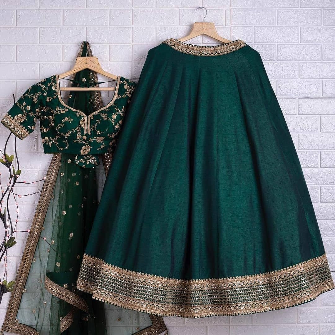 Green Lehenga Choli In Art Silk With Zari Work